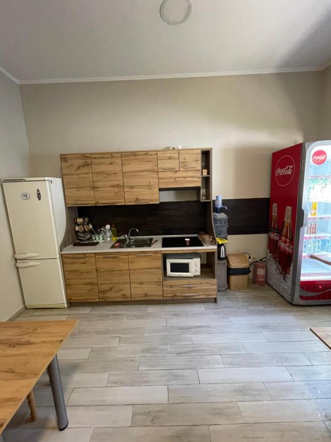 Hostel U Pottera Tsjernivtsi Eksteriør bilde